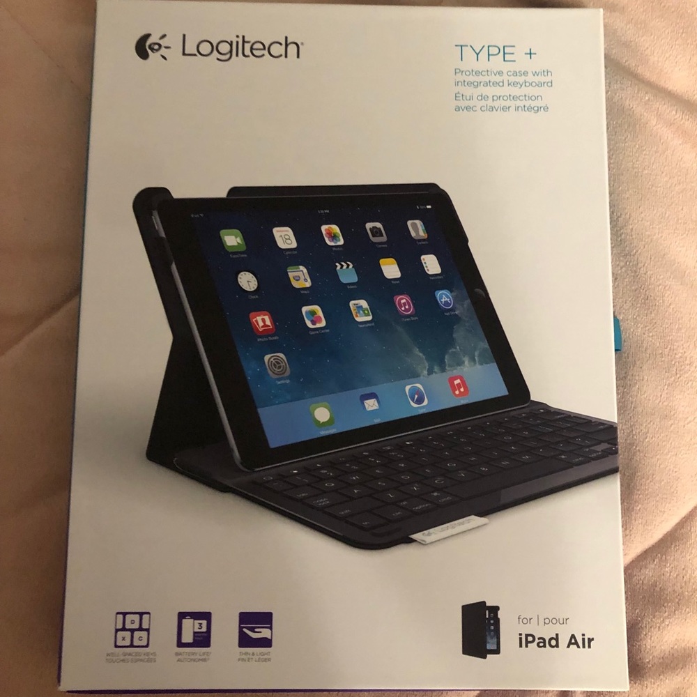 BRAND NEW Logitech iPad Air Keyboard Case